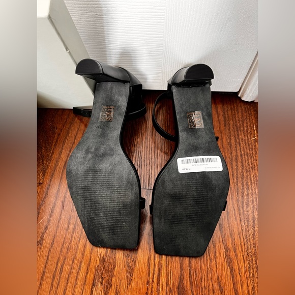 Oak + Fort Heels - Picture 4 of 6